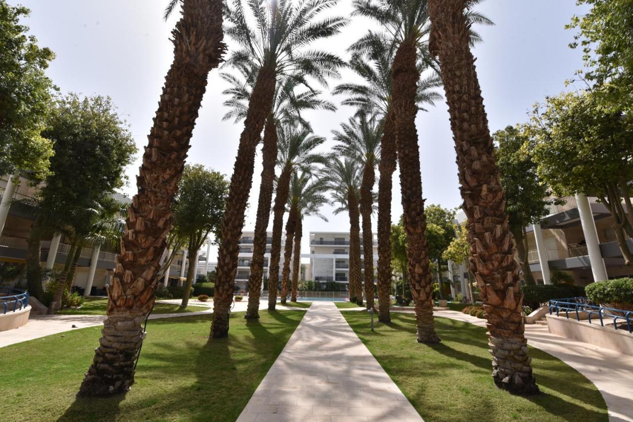 דירת גן דלוקס Apartman Eilat Kültér fotó